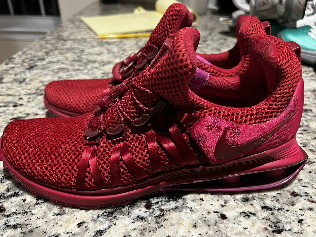 Nike shox gravity pink sale