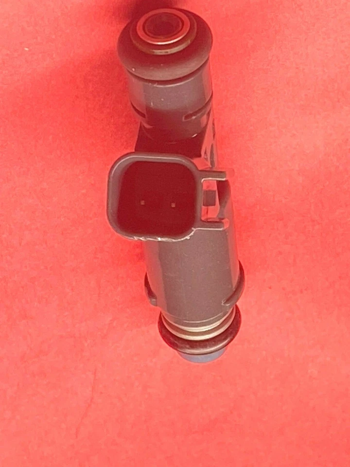 New OEM Fuel Injector for Ford	Mondeo,Mazda	6,MPV  155-0382 — 第 3/3 张图片