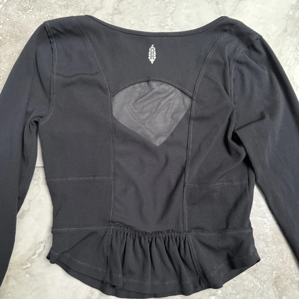 Movimiento Free People Negro Manga Larga Cuello en V Malla Corta Agujeros Traseros para Pulgares Talla XS Foto 4 de 4