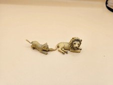 Mini Busch Gardens Lion and Cub Animal Toy Figures