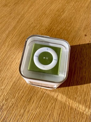NEU OVP Apple iPod shuffle 4. Generation 2GB Grün (MC750FD/A) - Modell A1373 