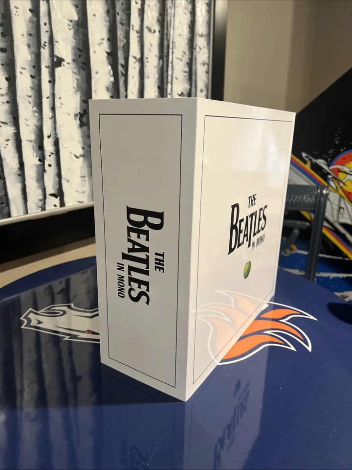 The Beatles In Mono VINYL Box Set 2025 - Fast Shipping! - Brand New - Image 2 of 4