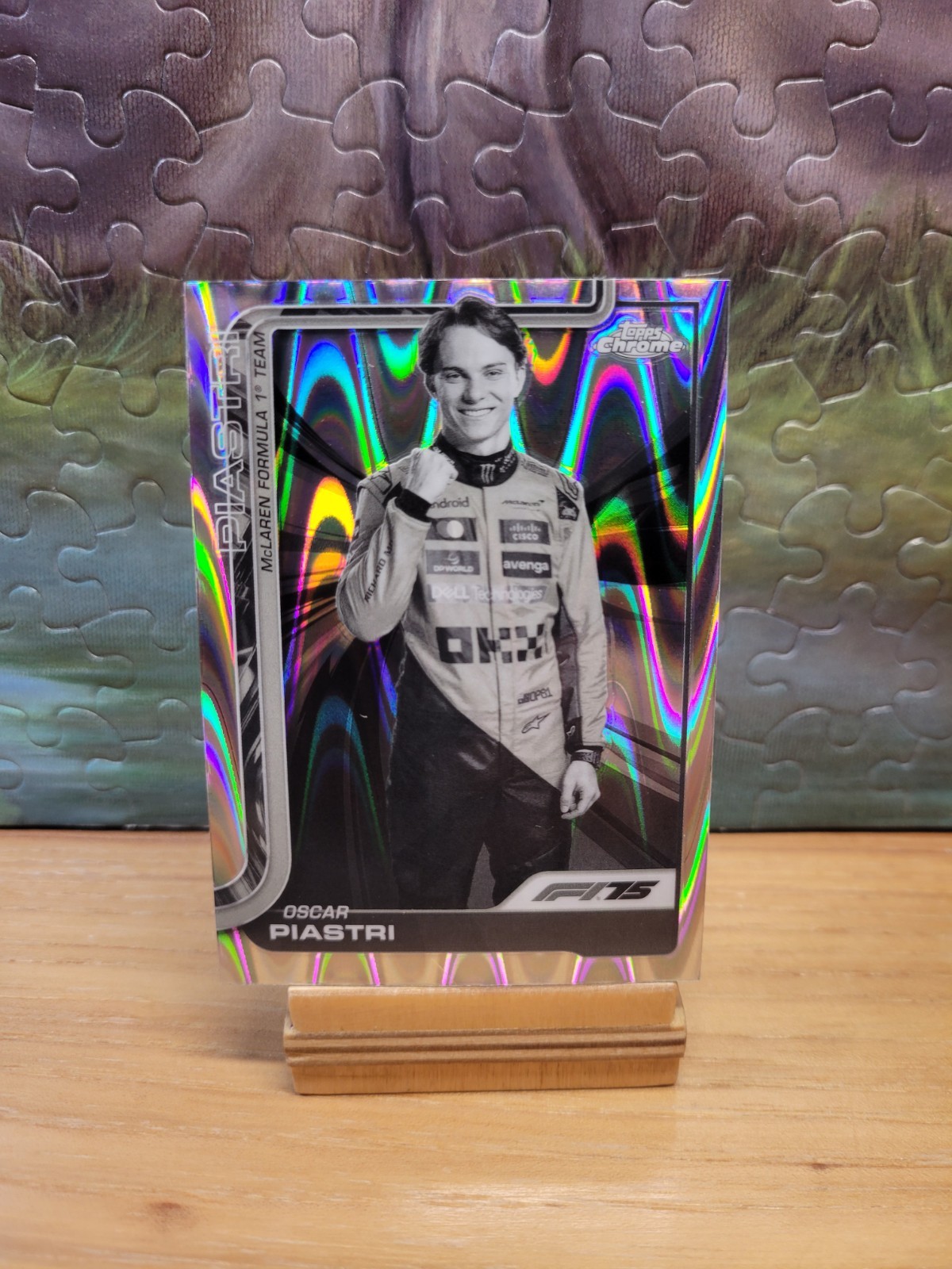 2025 Topps Chrome F1 Formula 1 Oscar Piastri #6 Portrait Black & White Raywave