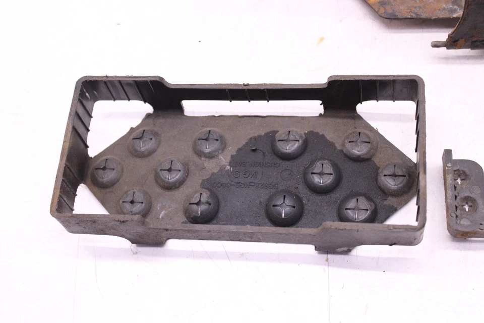 85-87 HONDA GOLDWING 1200 GL1200I INTERESTATAL BATERÍA BANDEJA CAJA SOPORTE Foto 3 de 4