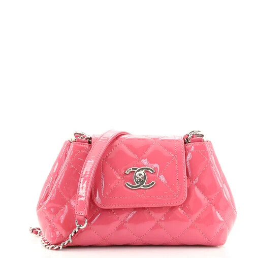 小物 CHANEL Chanel Coco Shine Accordion Flap Bag Quilted Patent Mini