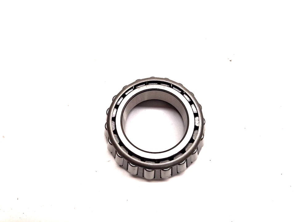 NOS TAPERED ROLLER BEARING FOR MASSEY FERGUSON & CHALLENGER 831078M1/ 1851800M91 - Image 3 of 4