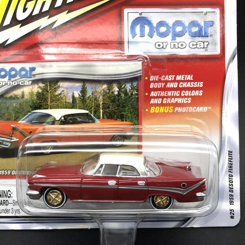 Johnny Lightning Mopar White Lightning 1959 Desoto Fireflite Chase Diecast 1/64 Foto 2 de 4