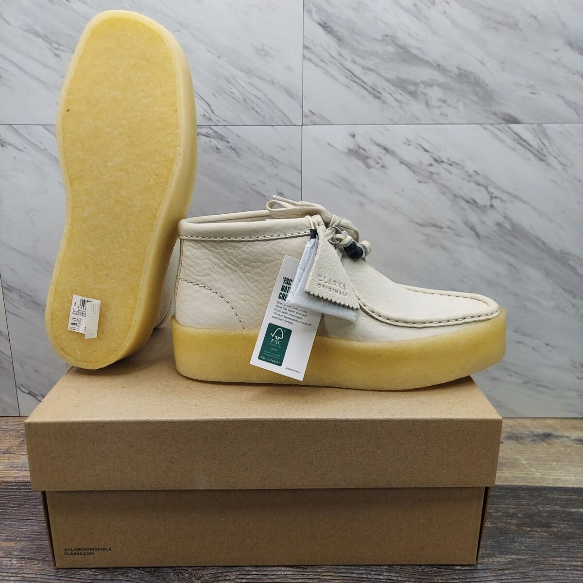 Clarks Originals Wallabee Moccasin White Leather Shoes 68988 Clarks Originals Wallabee Moccasin White Leather Shoes 68988