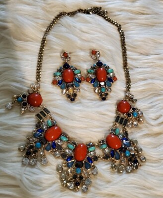 Necklace And Matching Earrings.  Elegant.  Statement Pieces. NWT.