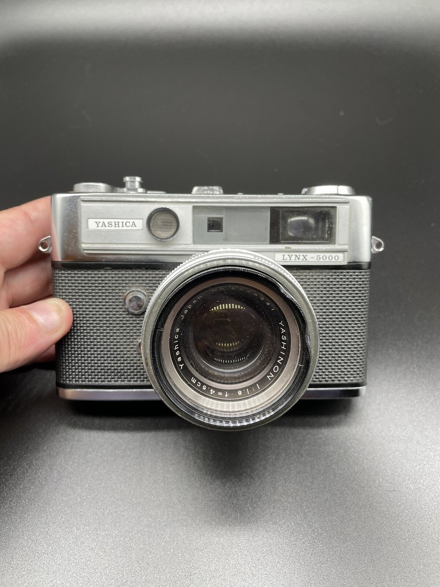 yashica lynx 5000 Range Finder Film Camera Plus Leather