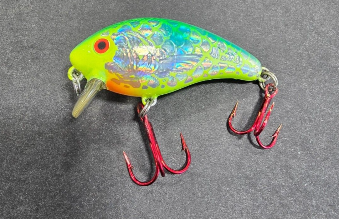 Mann's Vintage Baby 1-Minus Lure Single Stamped: Blue Chartreuse