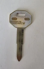 Lot of 10 ILCO X121NS DC3NS Key Blanks for Chrysler Mitsubishi USA NOS Uncut