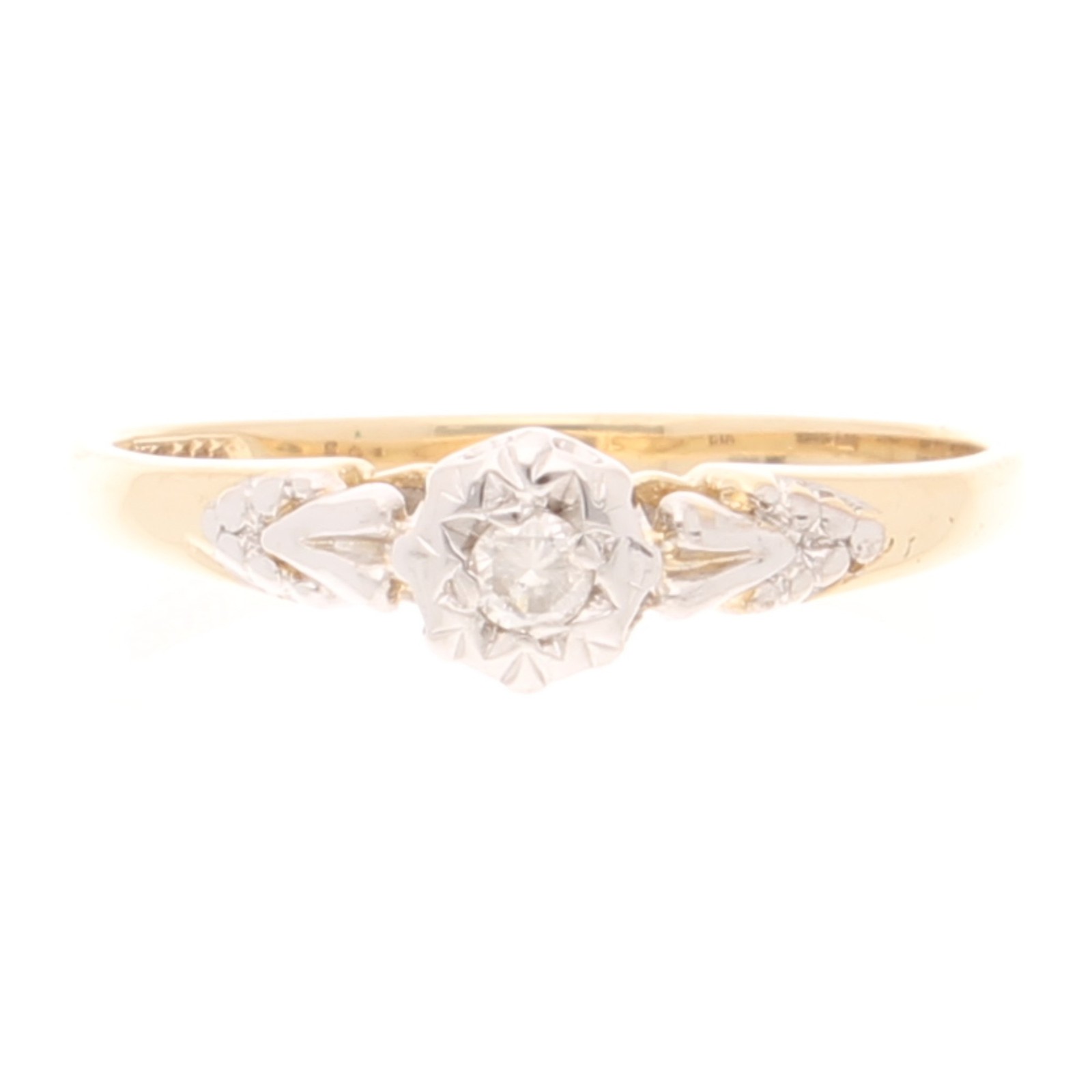 Vintage 9Carat Yellow Gold 0.06ct Diamond Illusion Set Solitaire Ring (Size N)