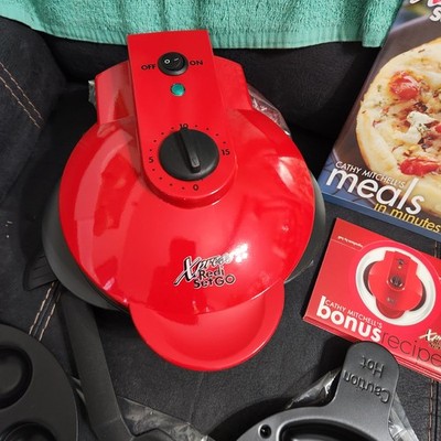 Xpress Redi-Set-Go Cooker with 2 Insertable Pans and Double-Sided Spatula