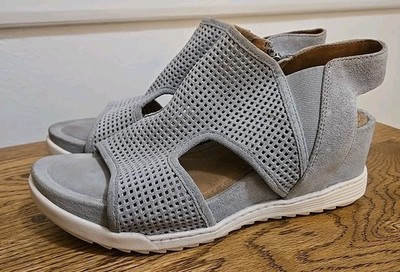 Sofft Shandi Sandals Womens 8 Gray Suede Open Toe Strappy Comfort Wedge Side Zip