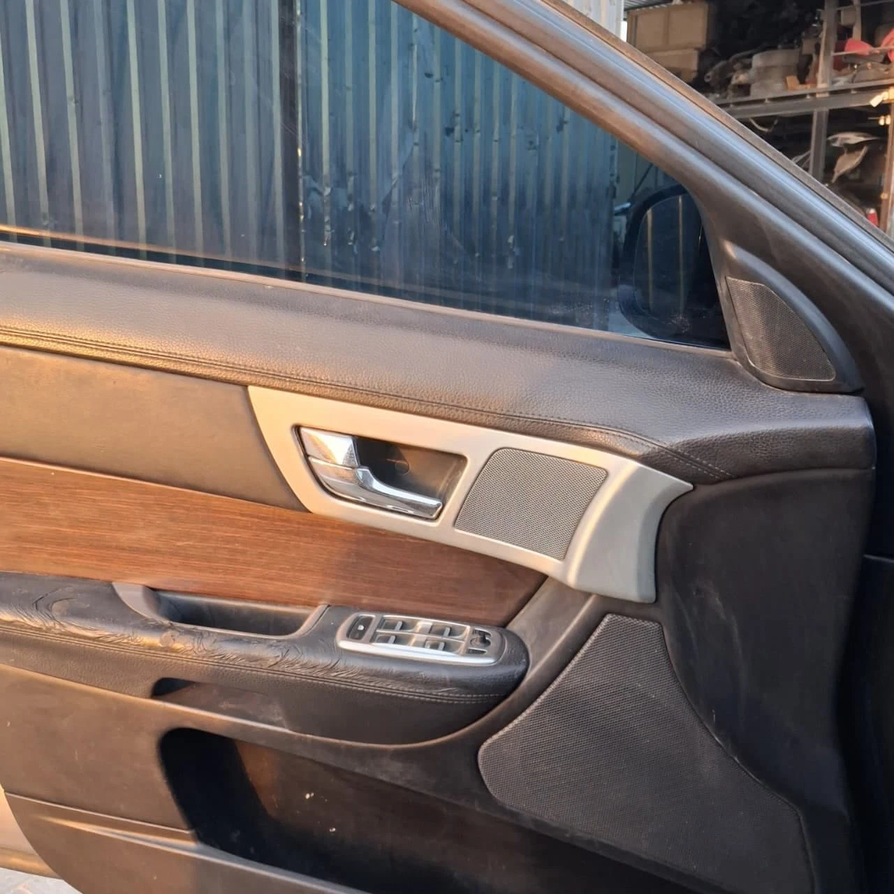 Guardias de salpicaduras delanteros para Jaguar XF (P/N C2Z7890)