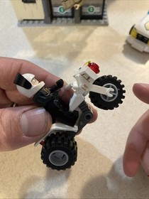 LEGO Spider-Man: Doc Ock's Bank Robbery (4854) 99% Complete w/box