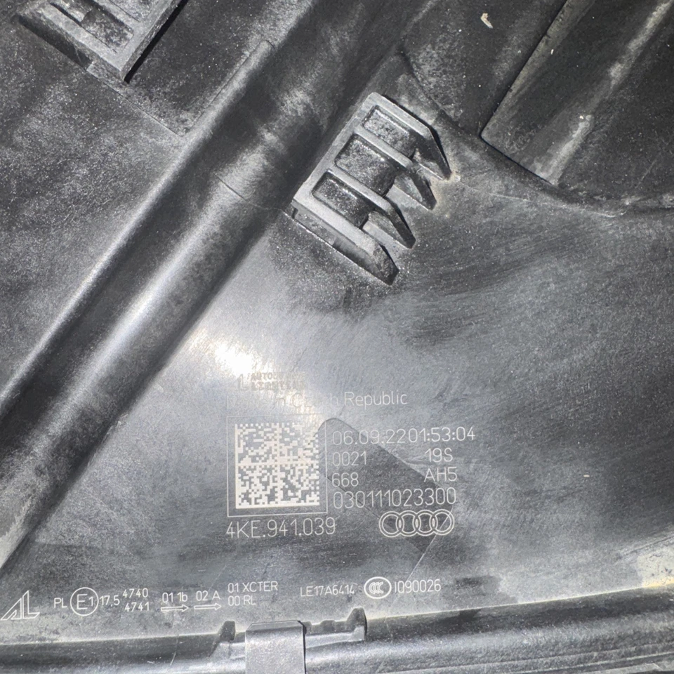 AUDI E TRON 4KE FULL LED Frontscheinwerfer Links 4KE941039 - Bild 3 von 4