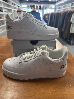 Nike Air Force 1 '07 Retro Low 'Triple White - NYC' Size 6.5