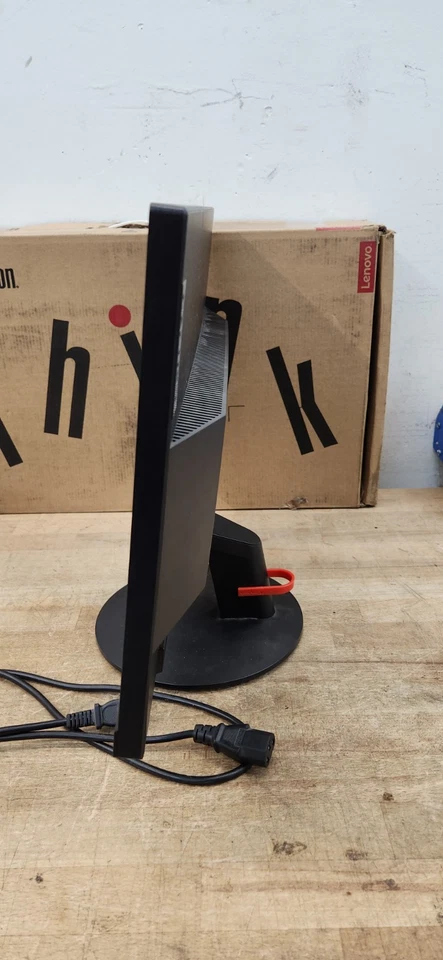 Lenovo ThinkVision 21.5" S22e-19 Monitor Full HD WLED LCD 1920 x 1080 16:9 - Image 3 of 4