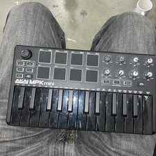 Akai MPK mini 25-Key USB MIDI Keyboard Controller Pad Triggers Knobs