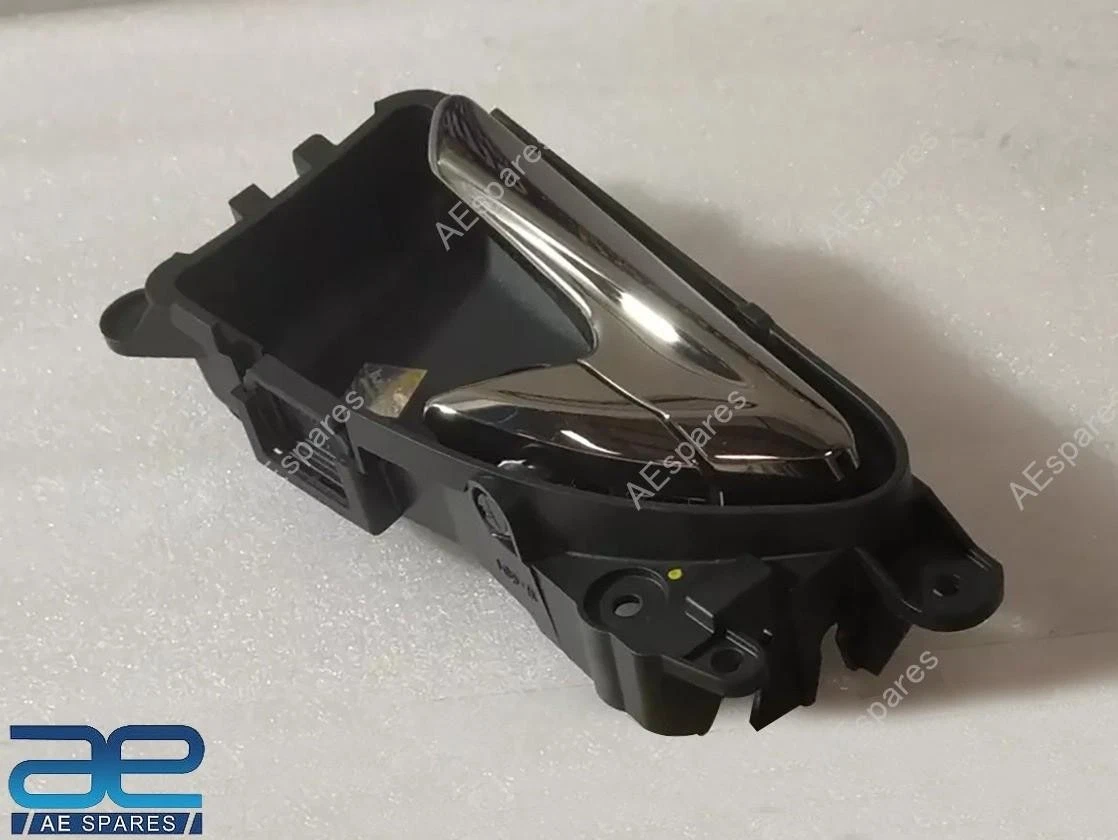 Interior Front Door Handle Assy LH For Mahindra XUV700 2024-2025 0114DW601741N view 3