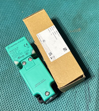 NEW IN BOX PEPPERL FUCHS Proximity Sensor 20-...