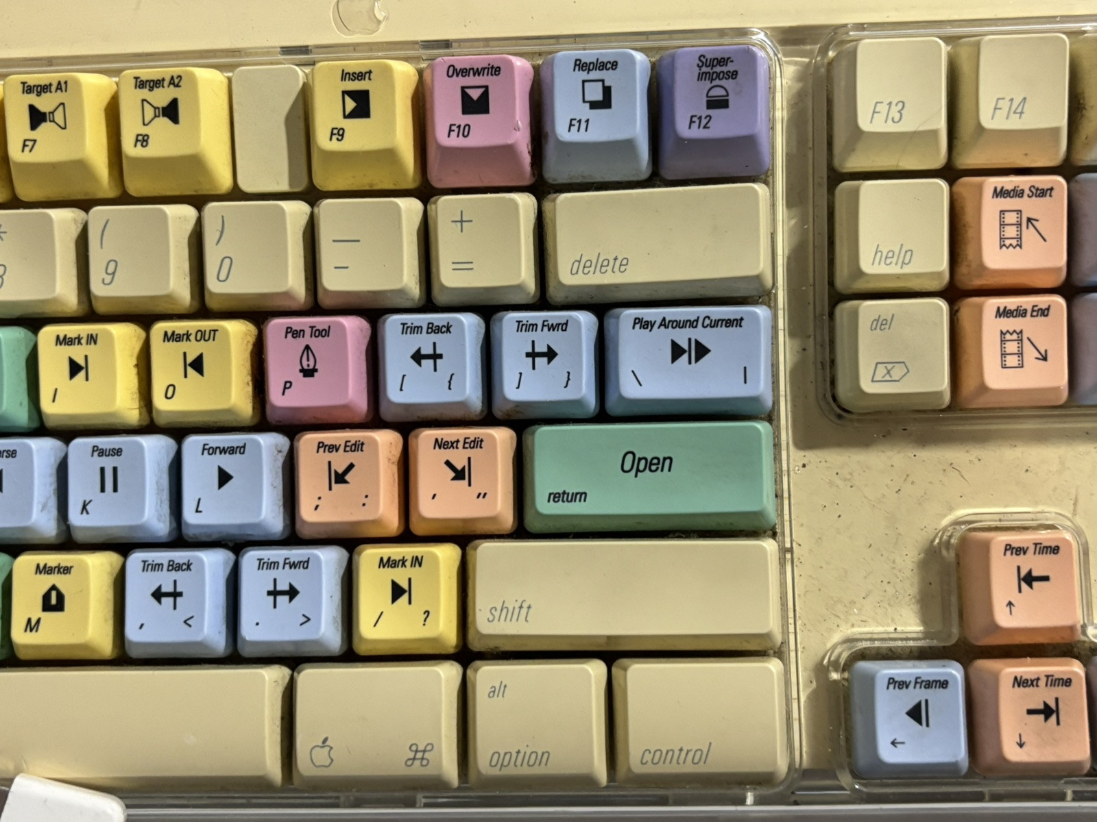 Apple Mac M7803 BPS Logic Colored Final Cut Pro Video Editing Keyboard Working