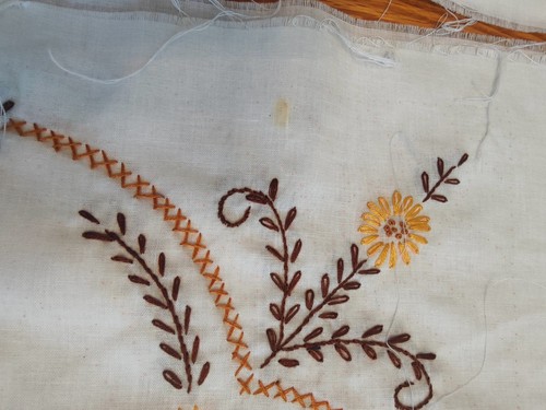 18" Quilt Blocks finished crossstitch embroidery, 2 different Designs, Set of 15 - Picture 10 of 14