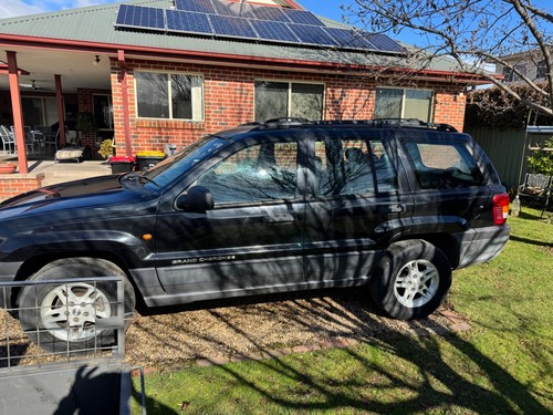 2003 Jeep Grand Cherokee - Picture 5 of 12