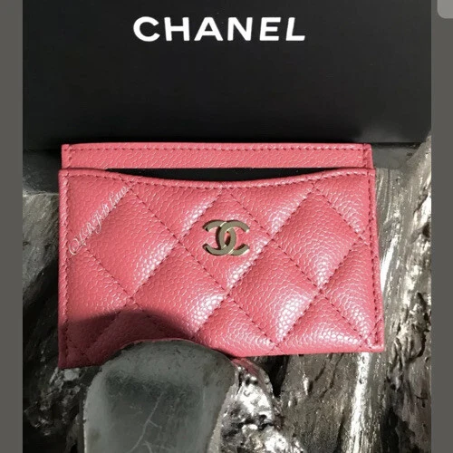 chanel 18s