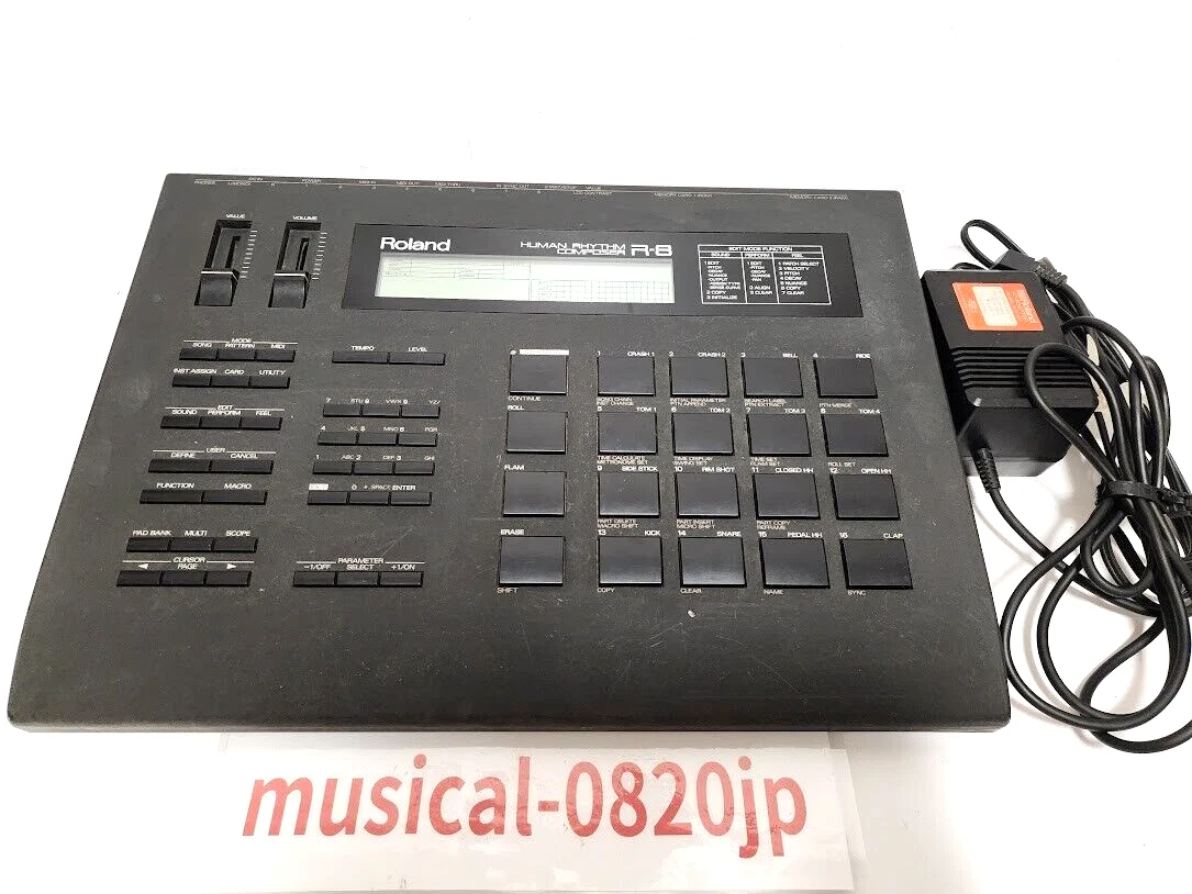 ROLAND R-8 Human Rhythm Composer Drum Machine
