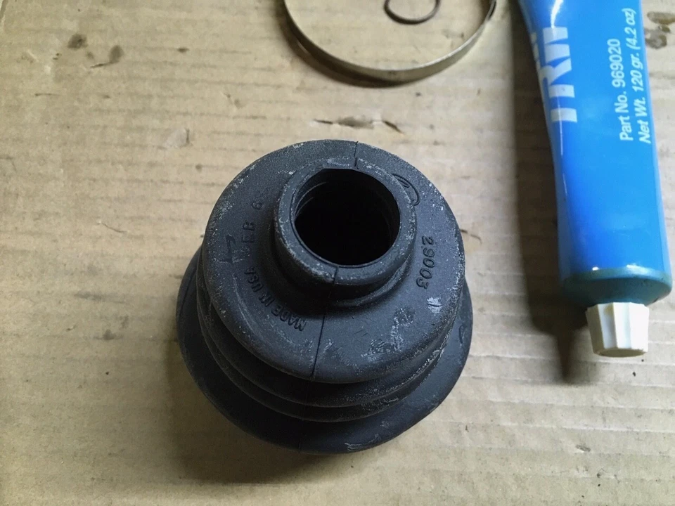 Bota articulada TRW intraborda CV 22331 nueva Foto 4 de 4