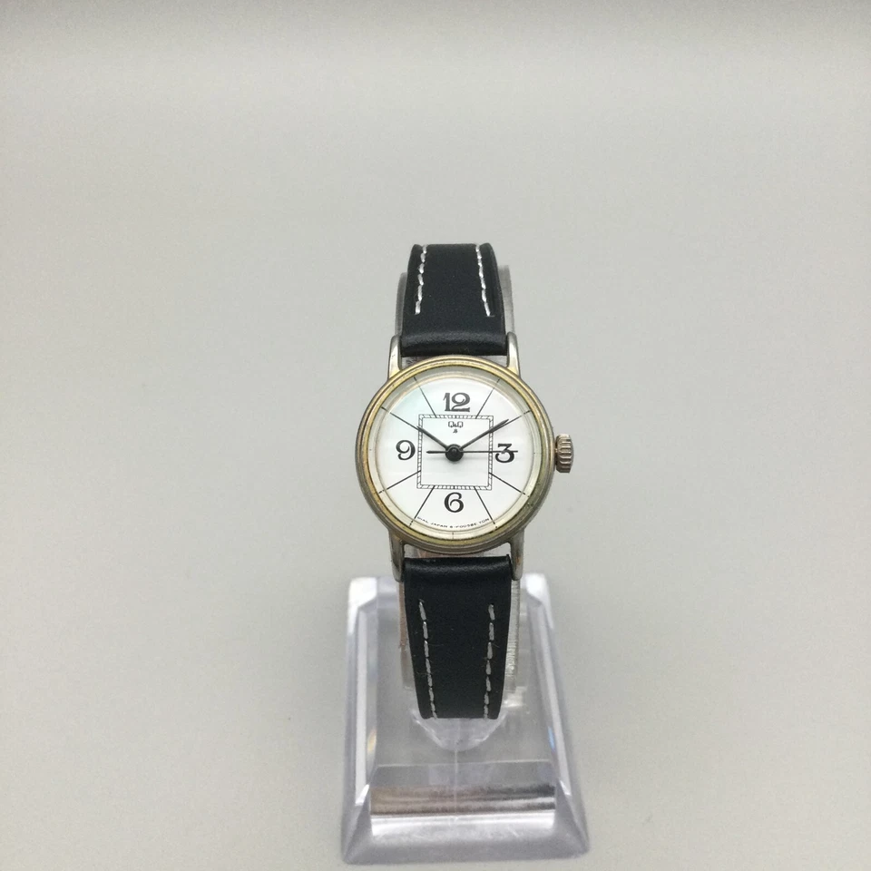 Vintage Q&Q Watch Women 23mm Gold Tone White Dial Black Leather Band Manual Wind - image 2 of 4