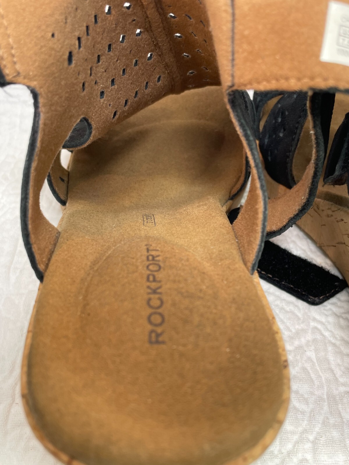 rockport briah perforated leather wedge sandals