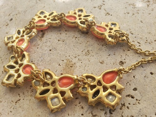 NEW AUTH J. CREW w SIGNATURE & POUCH GOLD FINISH COLOR RESIN PENDANT NECKLACE - Picture 3 of 9
