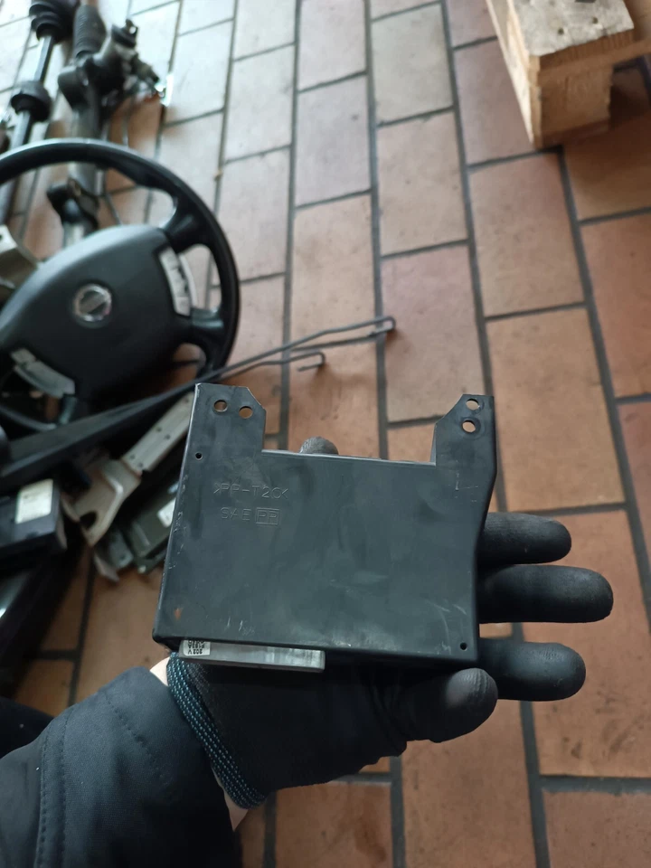 Original Nissan Primera P12 Karosseriesteuergerät Calsonic Kansei ED20234710 - Bild 3 von 4