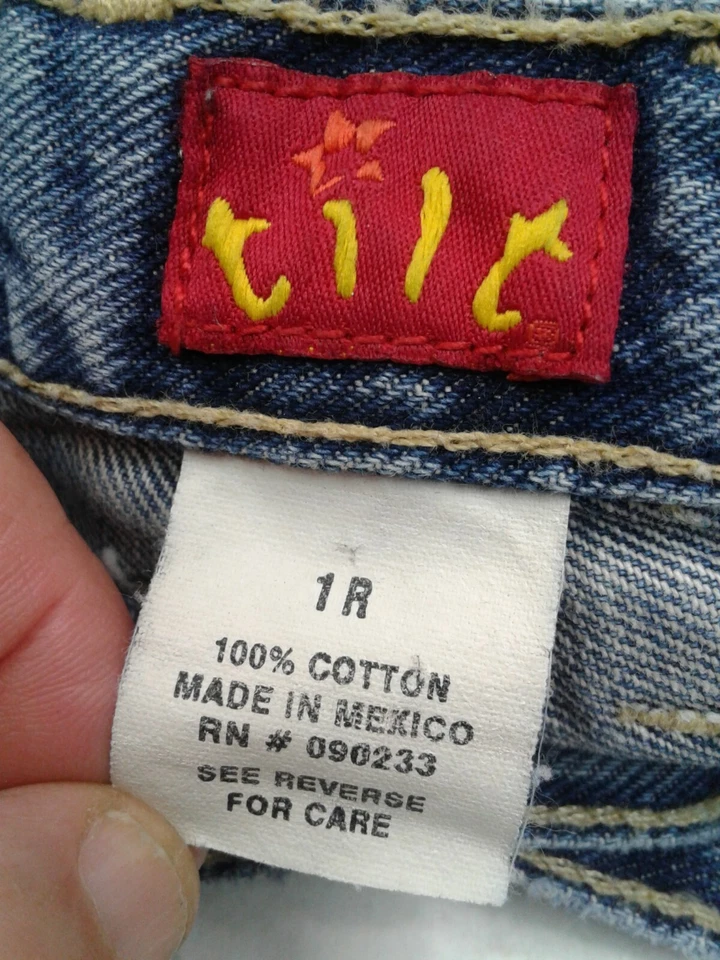 Pantalones Cortos TILT Misses/Junior Denim Cinco Bolsillos Con Dobladillos con Puños Deshilachados Talla 1R Foto 3 de 4