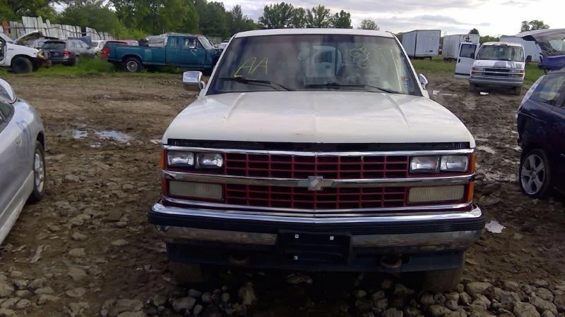 88 89 90 Chevy Pickup 1500 condensador 5,7 Foto 2 de 4