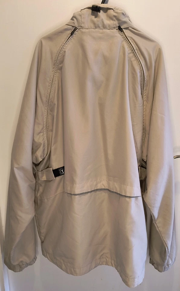 PGA Tour Official Merchandise Golf Rain/ Windbreaker Jacket (Gilet) Size Large - Image 4 of 4