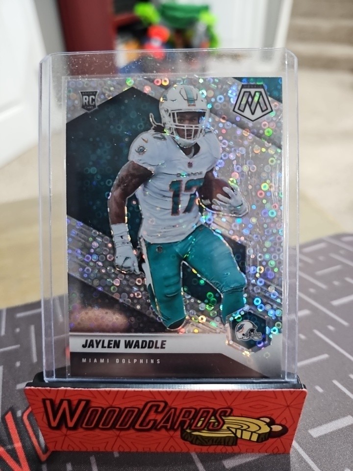 2021 Jaylen Waddle RC No Huddle Mosaic Prizm Silver Rookie #308-V Variation