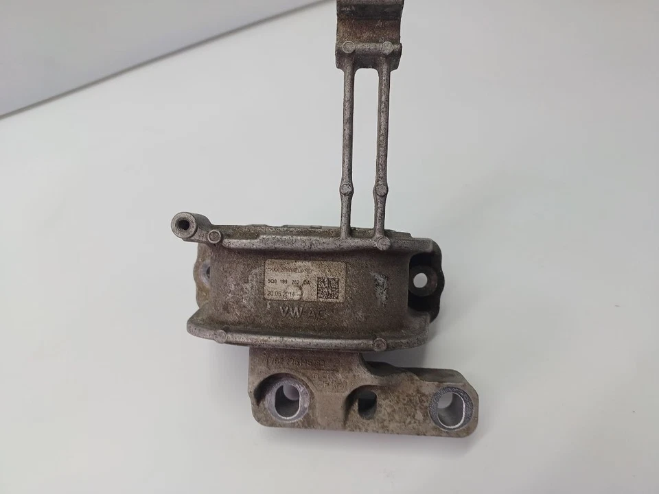 AUDI A3 TFSI SPORT MK3 2012-2016 Engine Mount Right Side 5Q0199262DA - Image 2 of 4