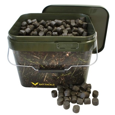 (4,60  / kg) Black Base Pellets 20mm 5kg Karpfen Fisch Köder Halibut inkl. Futte