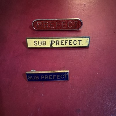 Vintage Präfekt/Subpräfekt Abzeichen Broschen x 3. #2