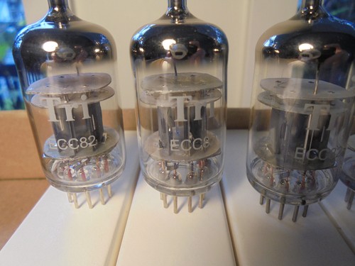 TRI ECC82 12AU7 FIVE NEW OLD STOCK TRIPLE MICA TESTED JAPAN VINTAGE VALVES TUBES - Picture 3 of 7