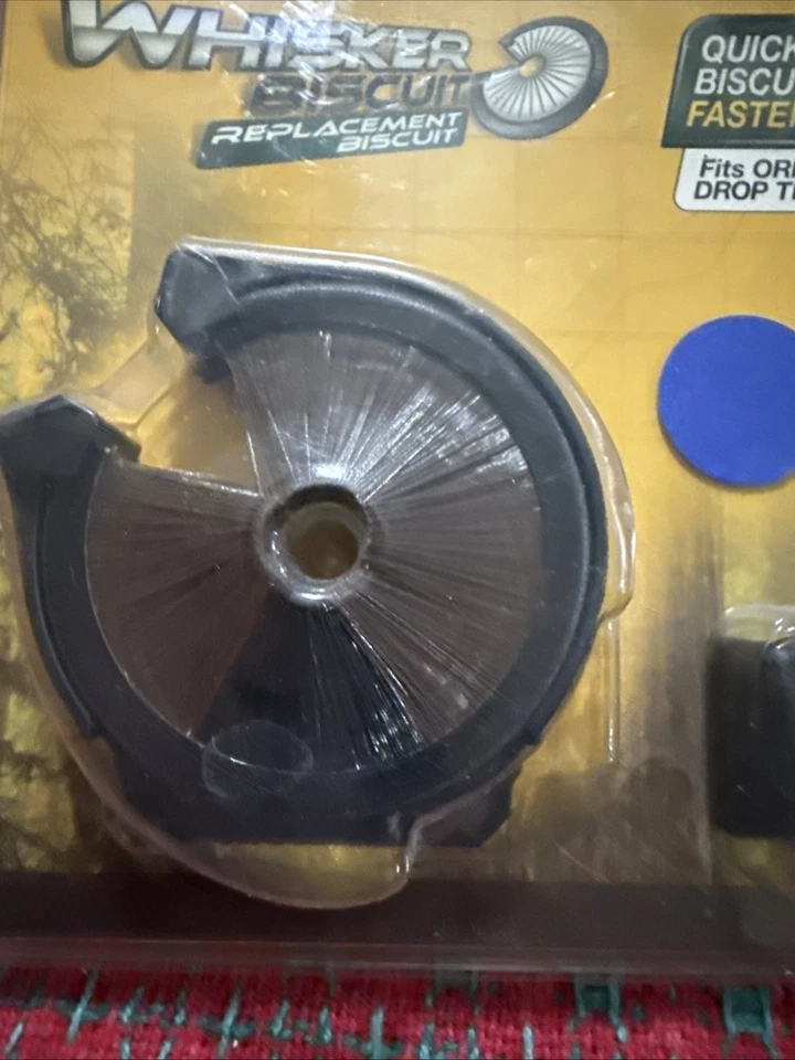 Trophy Ridge Sure Shot Pro Whisker Biscuit Rest Right Hand Medium Black  🇺🇸 - Image 4 of 4