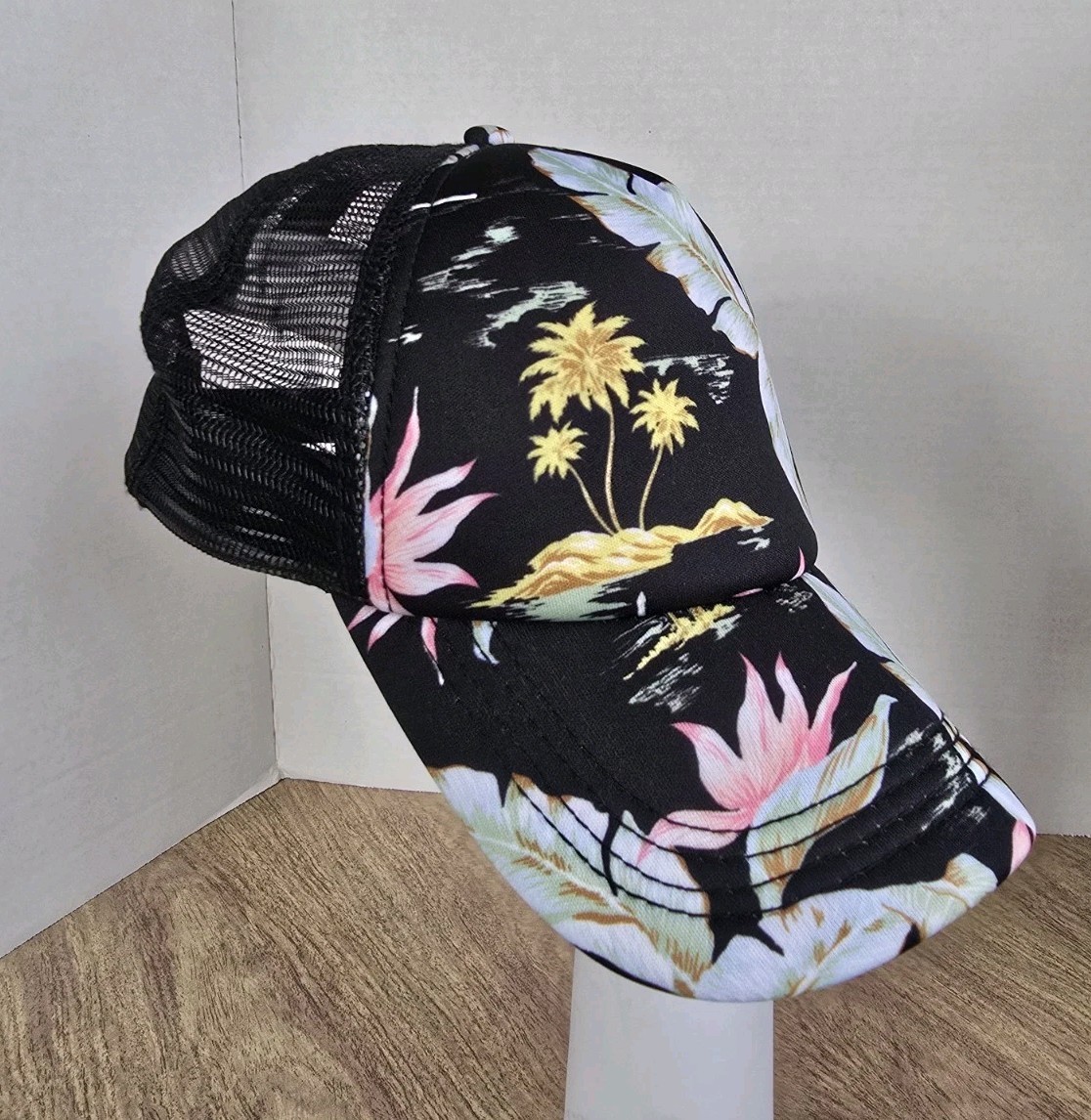 Heritage Mashup Black Topical Flowers