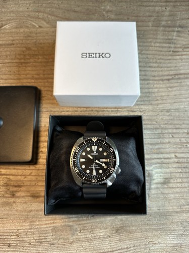 Seiko SRP777 Automatic Dive Watch