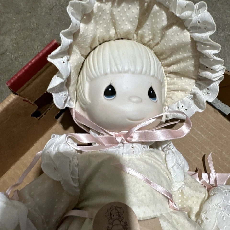 Vintage Precious Moments Kristy Doll 1984 Jonathan & David Porcelain w/ Box - Image 3 of 4