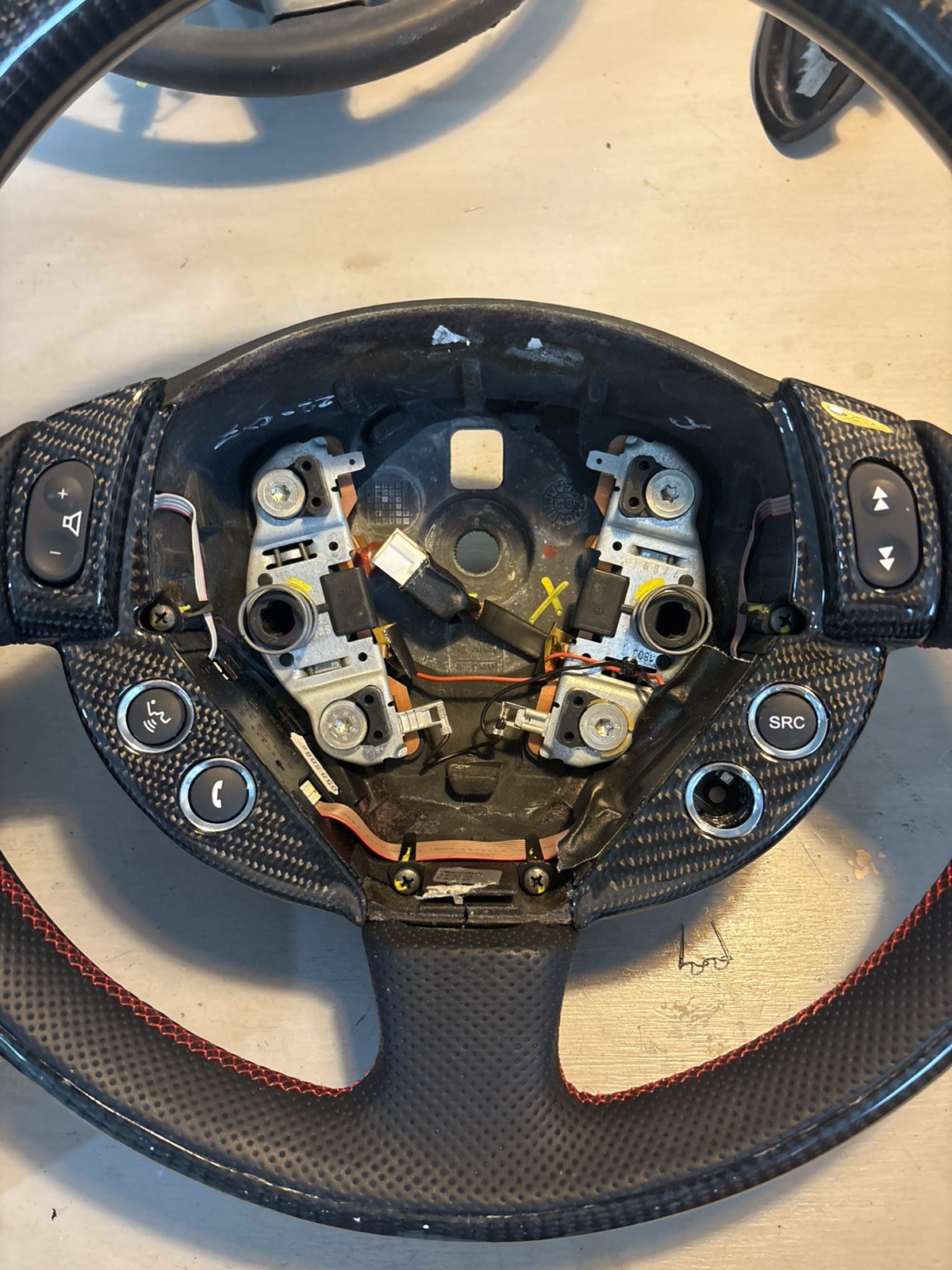 OEM MASERATI GRANTURISMO GRANCABRIO CARBON FIBER STEERING WHEEL